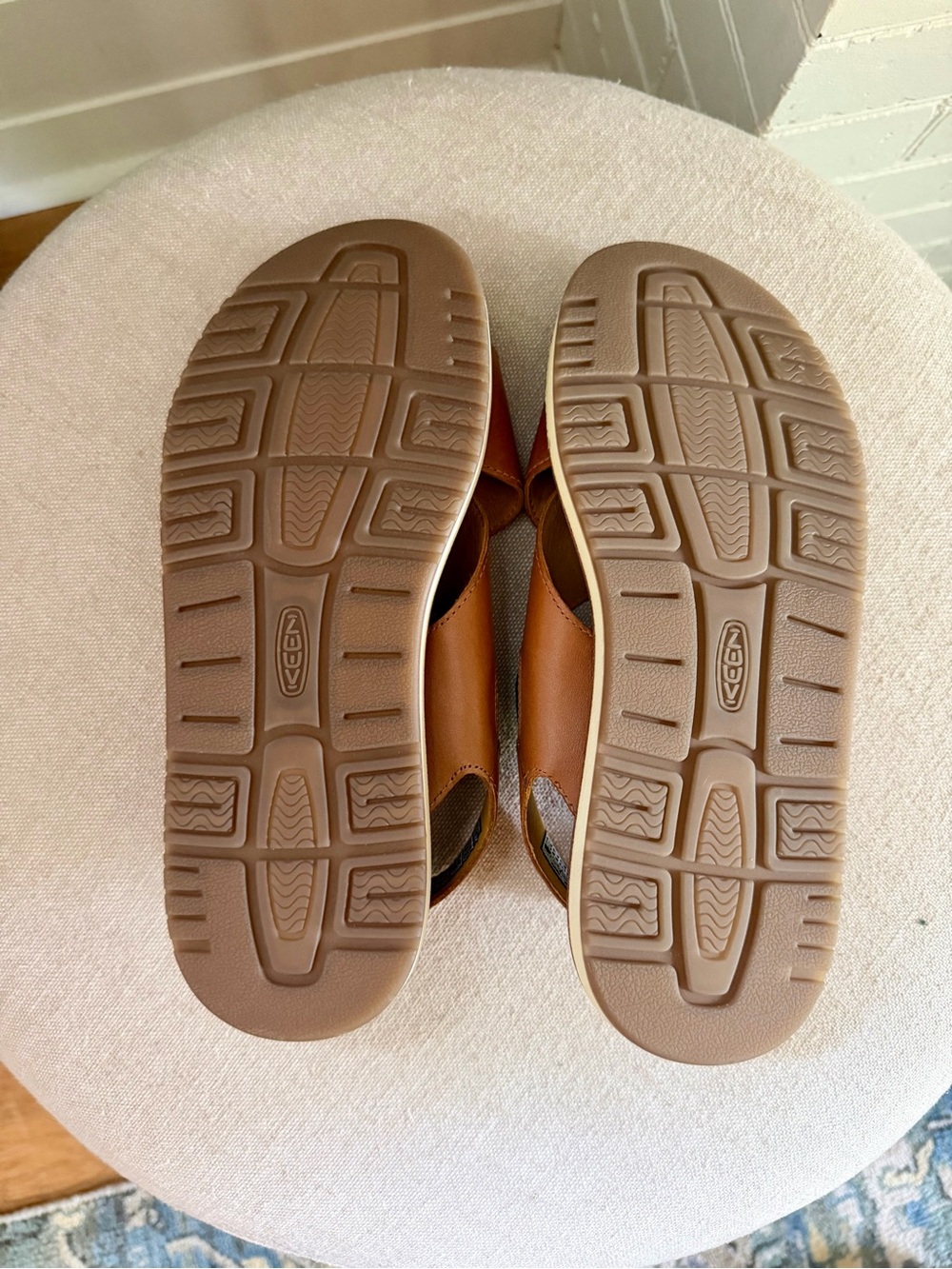 KEEN Women’s Lana Cross Strap Sandal - Picture 4 of 5